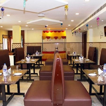 Poppys S.E.T Residency Hotel Kumbakonam Exterior photo