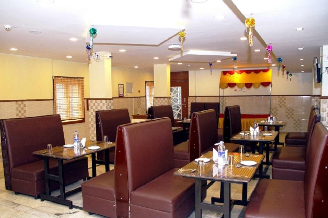 Poppys S.E.T Residency Hotel Kumbakonam Exterior photo